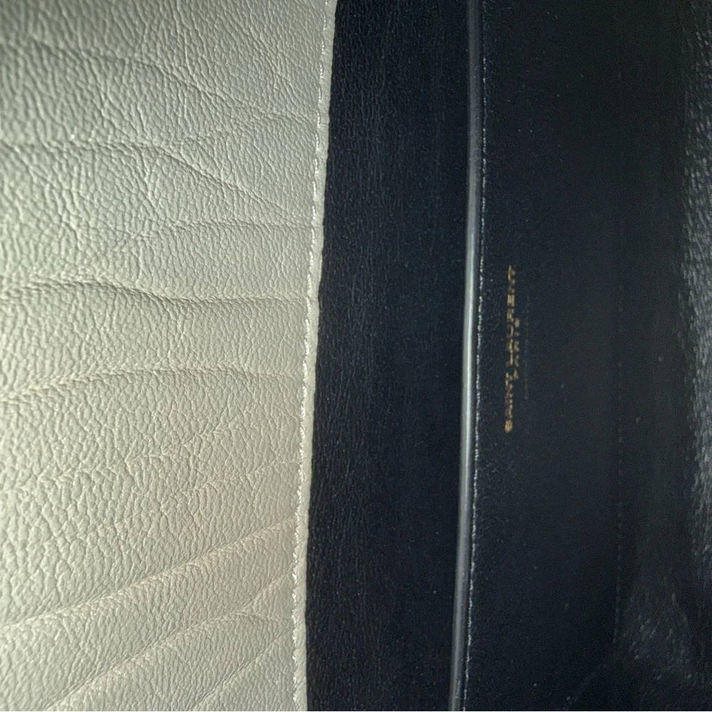 Saint Laurent Ivory Leather Envelope Clutch with Gold YSL Hardware - Picture 5 of 9